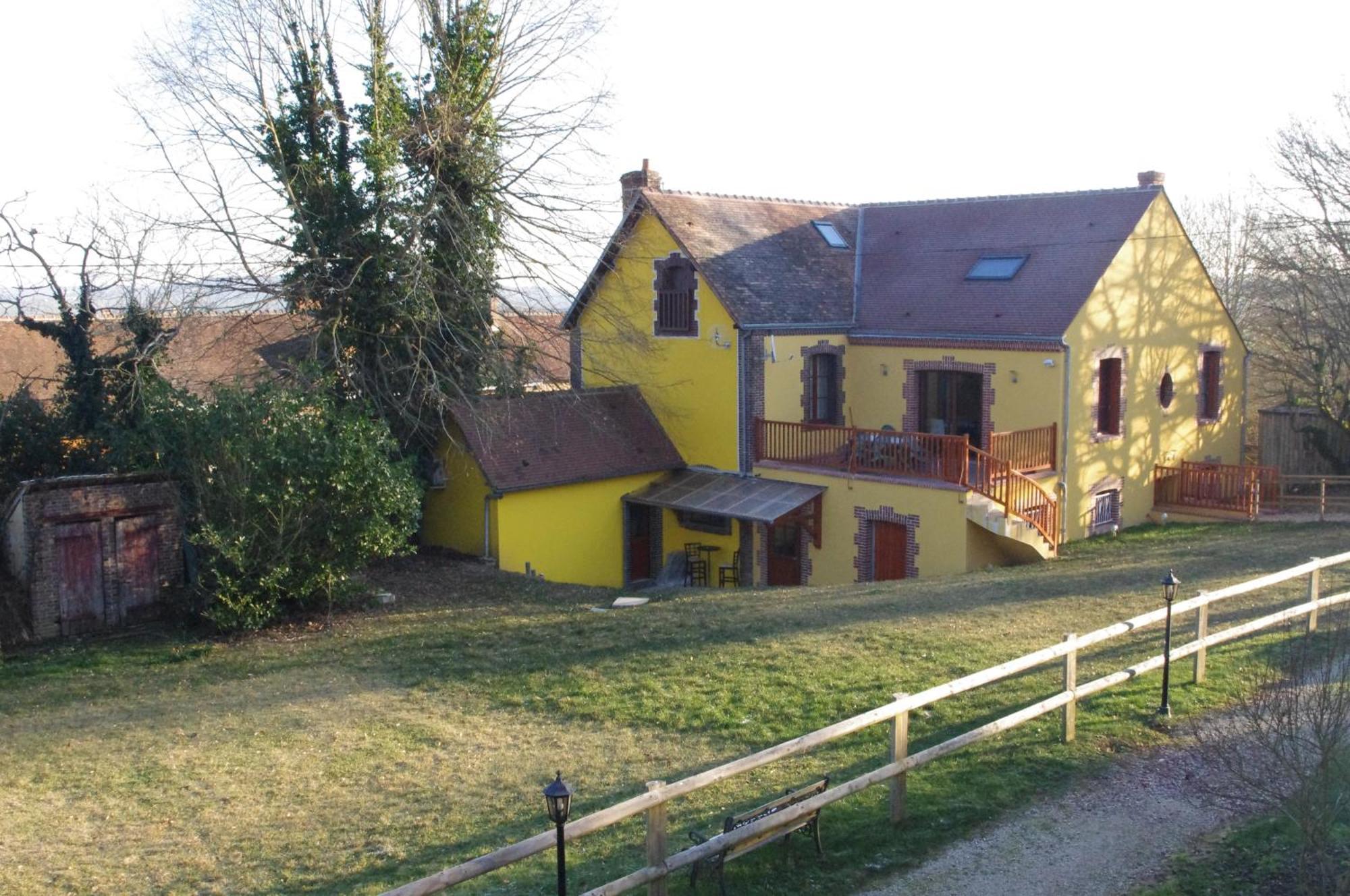 LOGIS-Auberge Les Vallees Du Perche Vichères Exterior foto
